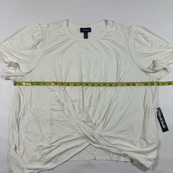 New ModCloth A Twist of Fun Knit Top Ivory Shirt - Picture 7 of 7